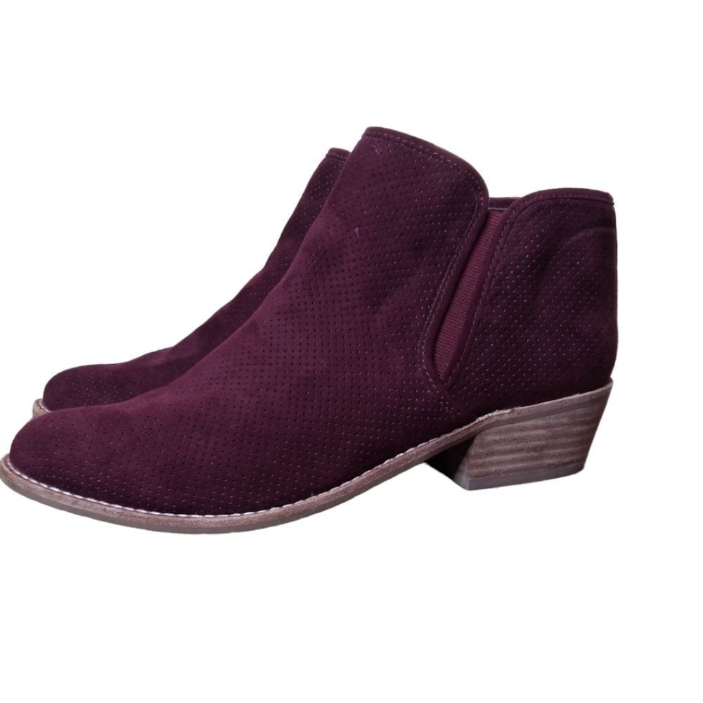 Dolce Vita dv8 Suede Booties 7.5 Burgundy